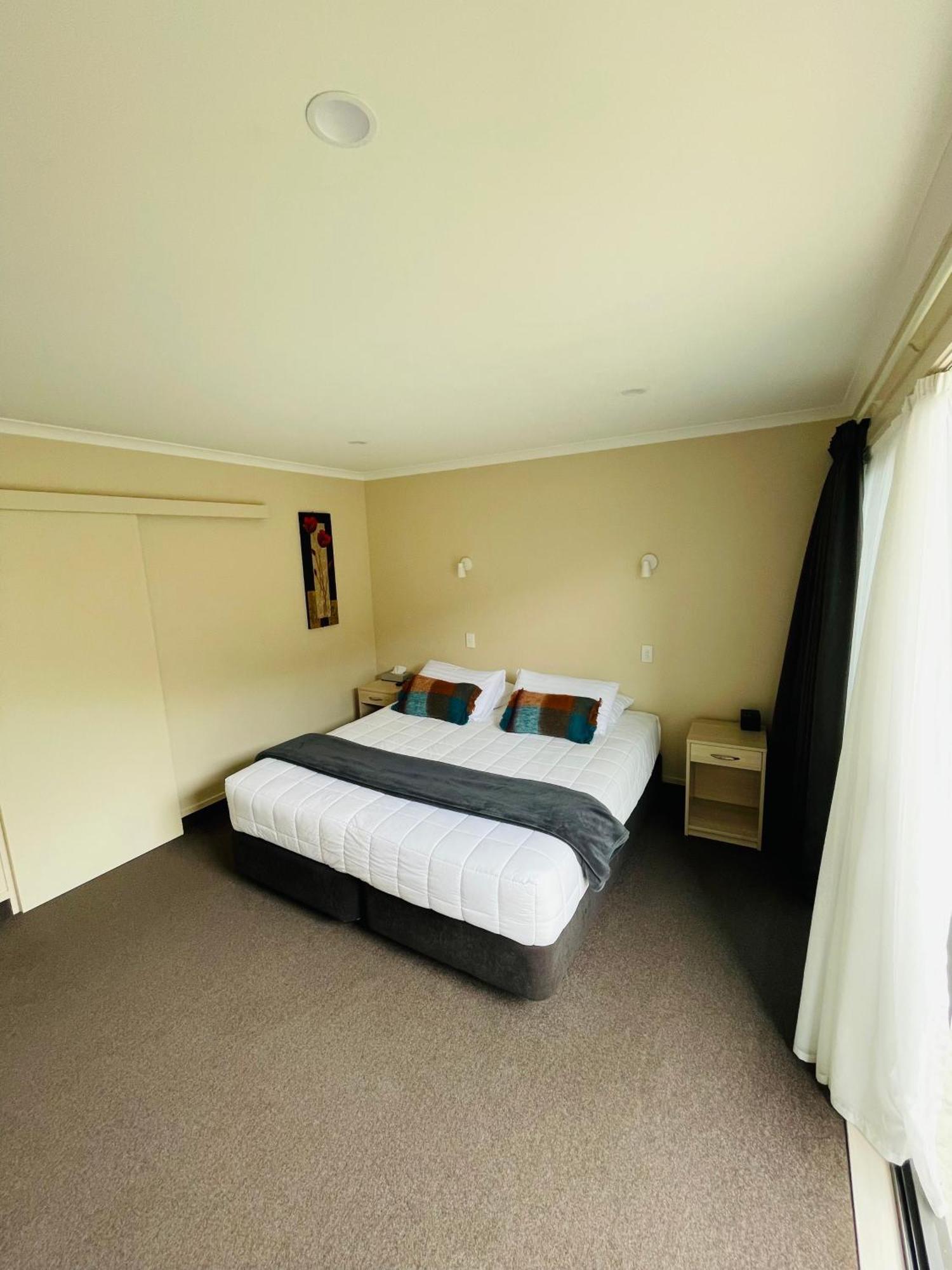 Kauri Court Motel Palmerston North Esterno foto