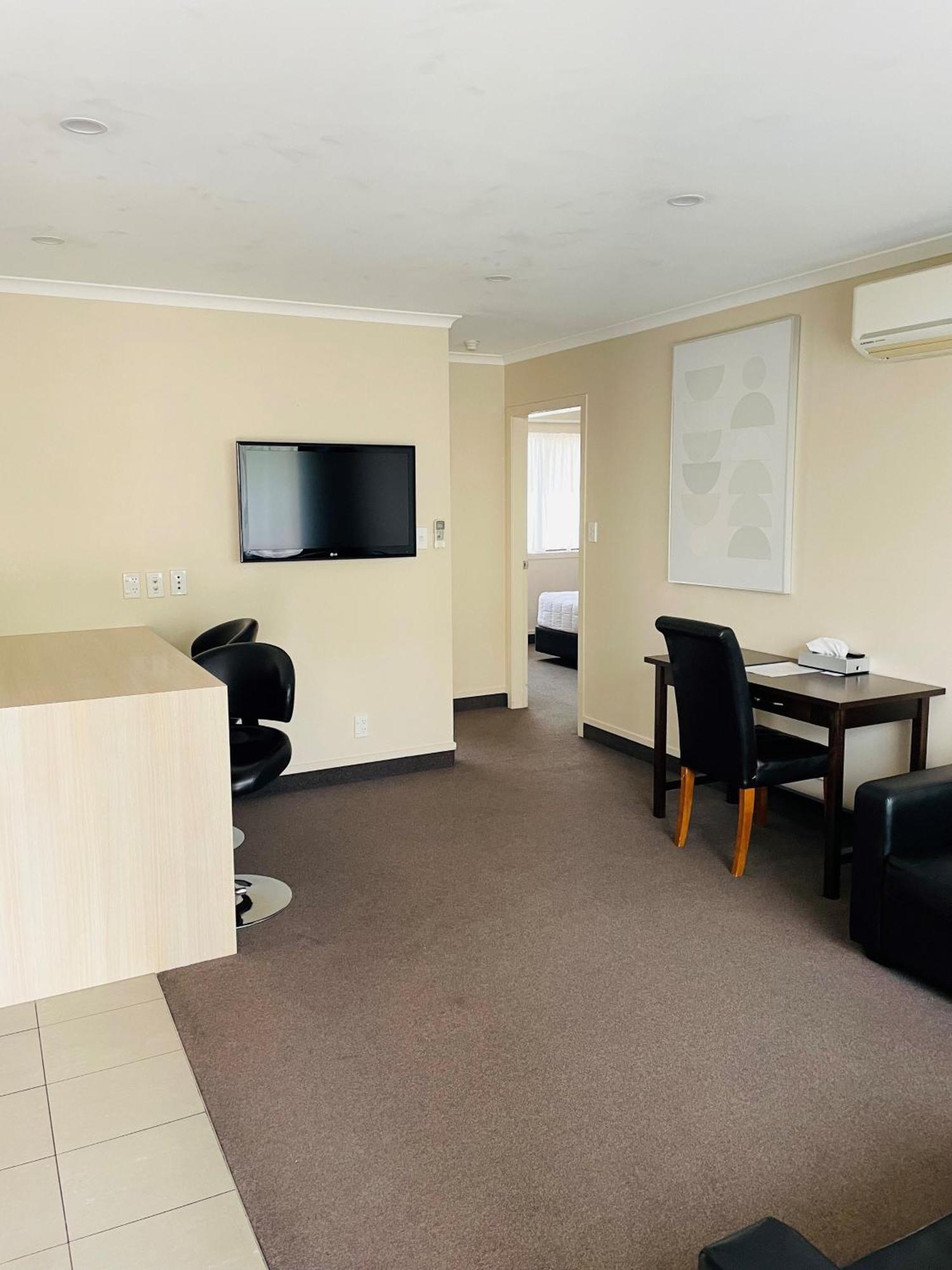 Kauri Court Motel Palmerston North Esterno foto